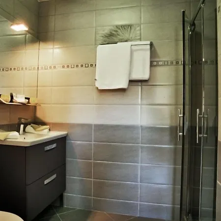 Hotel L'anvia 3*